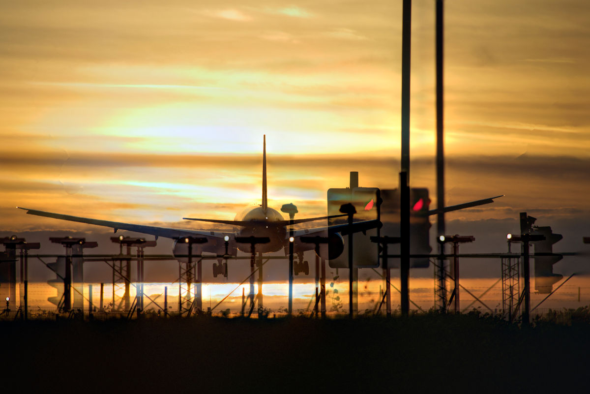 FAA、機内および滑走路への侵入を回避するために空港に1億2,100万ドルを投資