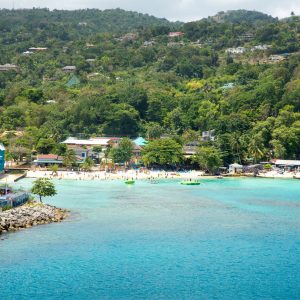 ジャマイカ大使、最新の米国渡航勧告の撤回に向けて活動