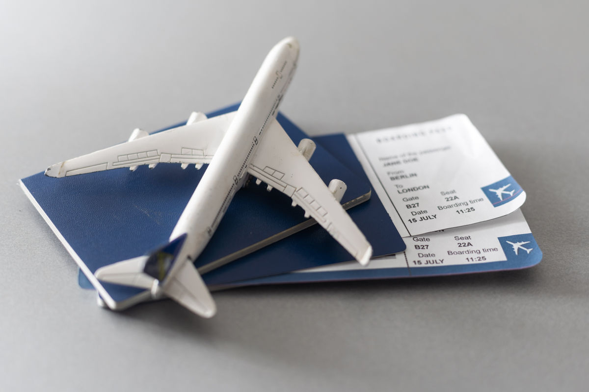 米国の旅行会社、3月の航空券売上高が90億ドルを突破